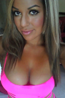 Briana Lee's Naughty Selfies! - Boobie Blog - Big Tits Every Day